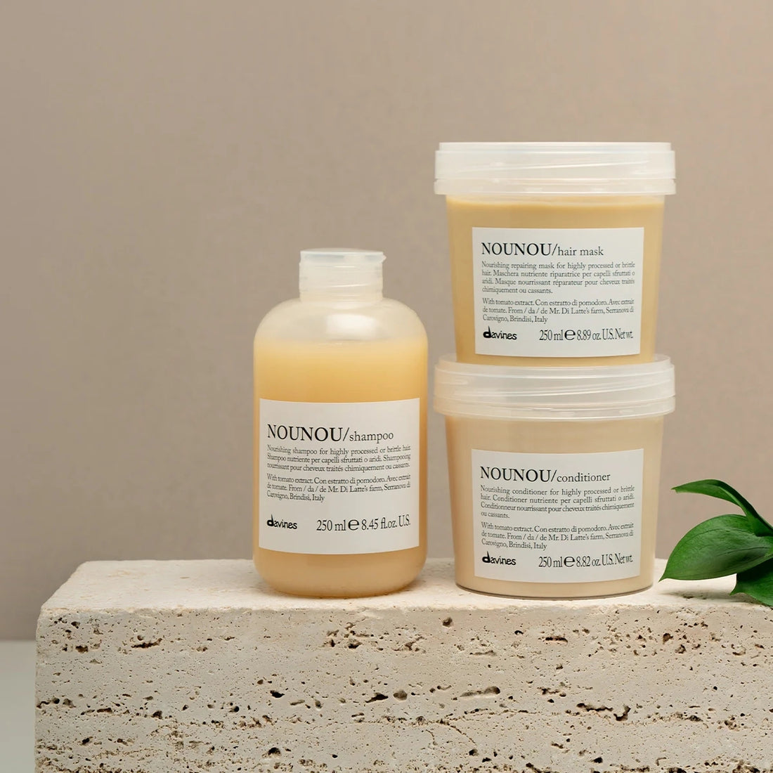 Shampoo Nutritivo Reparador Essential Nounou Davines